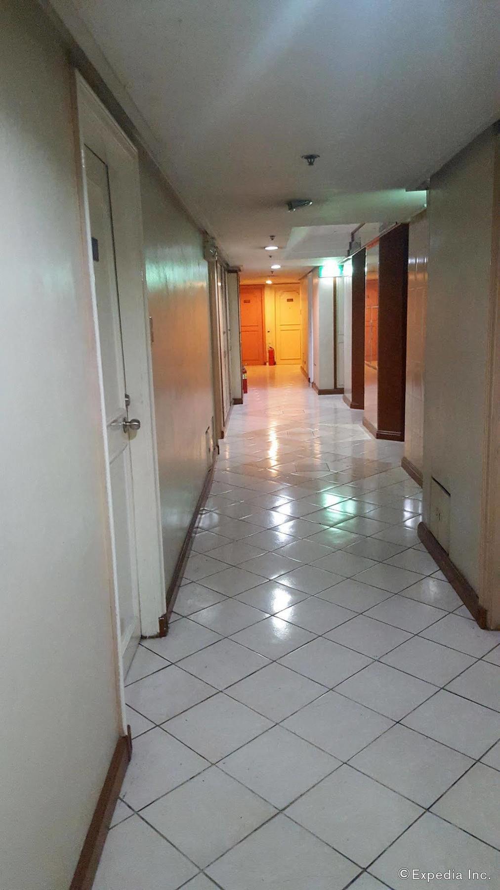 Mpt Suites Макати Экстерьер фото